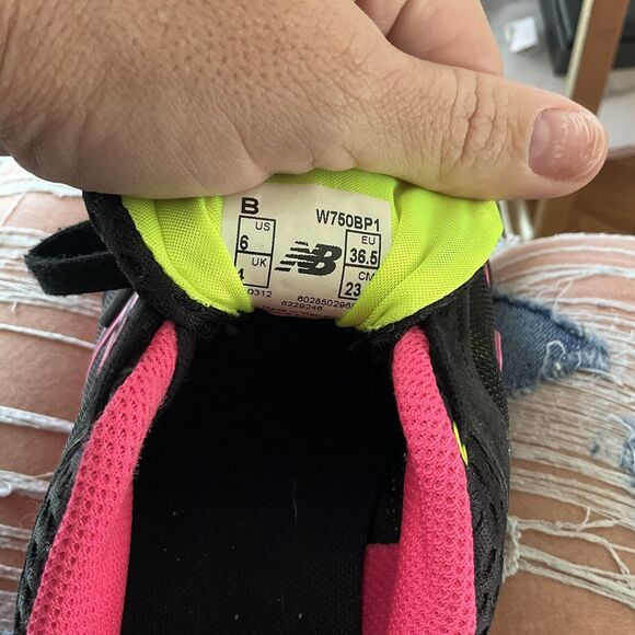 New Balance 750 V1 Size 6 Made USA Women's Black Pink Athletic Running Shoes - Picture 5 of 10
